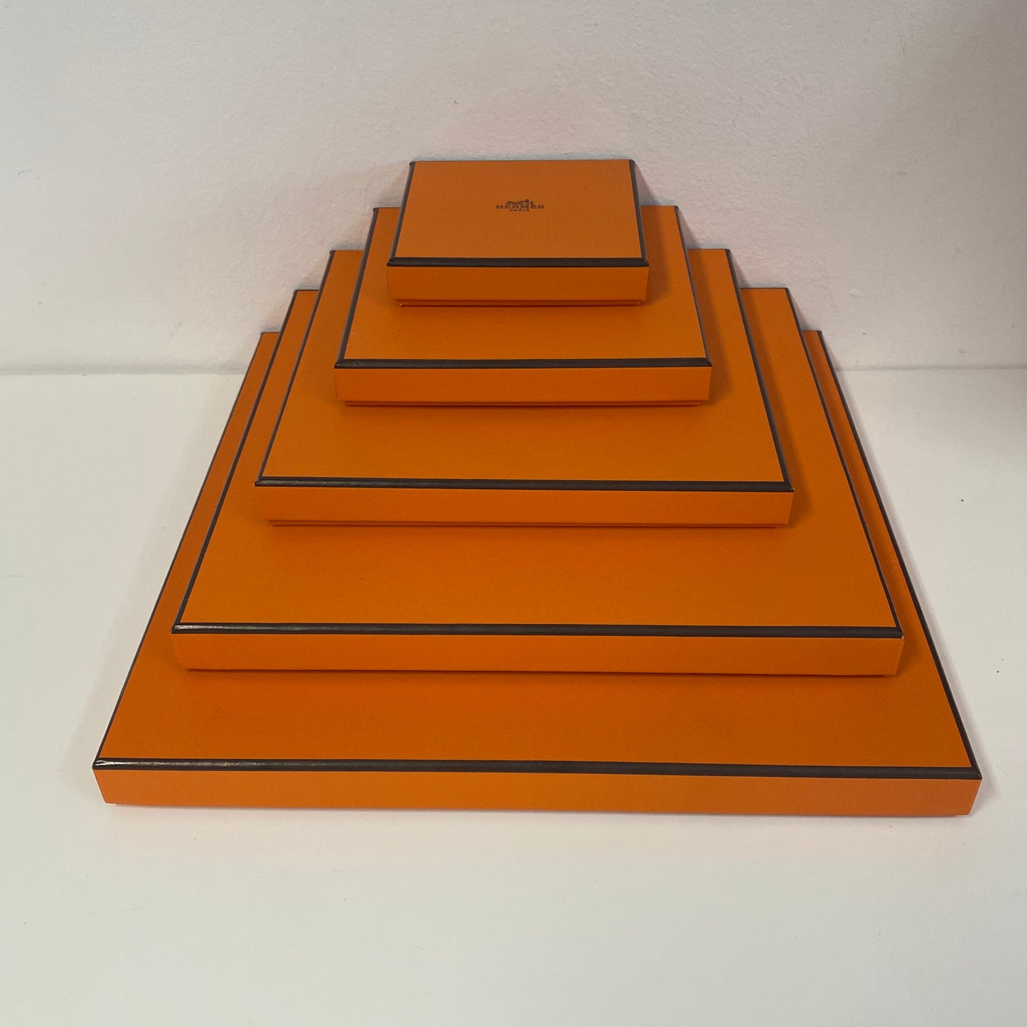 Hermes Mosaique au 24 gold set of 5 square plates cost £840