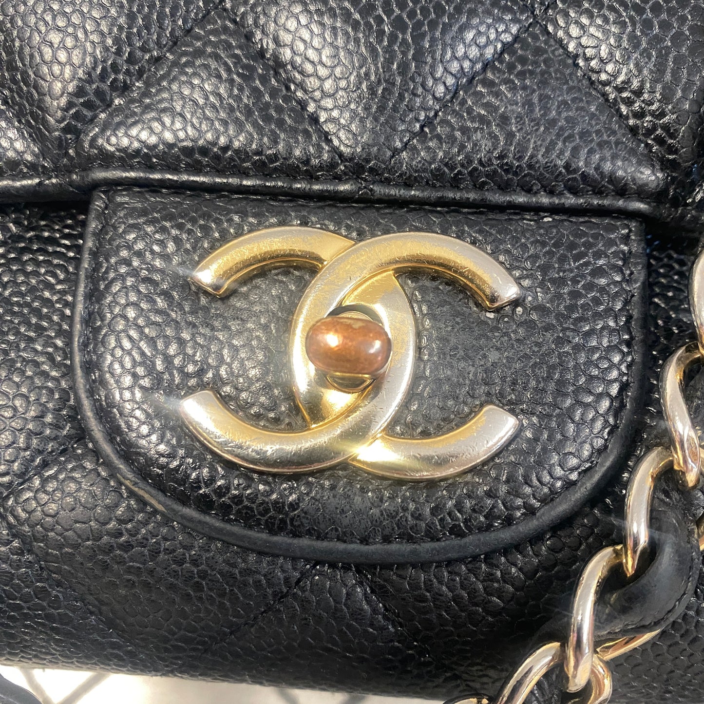 chanel black leather maxi jumbo double flap bag