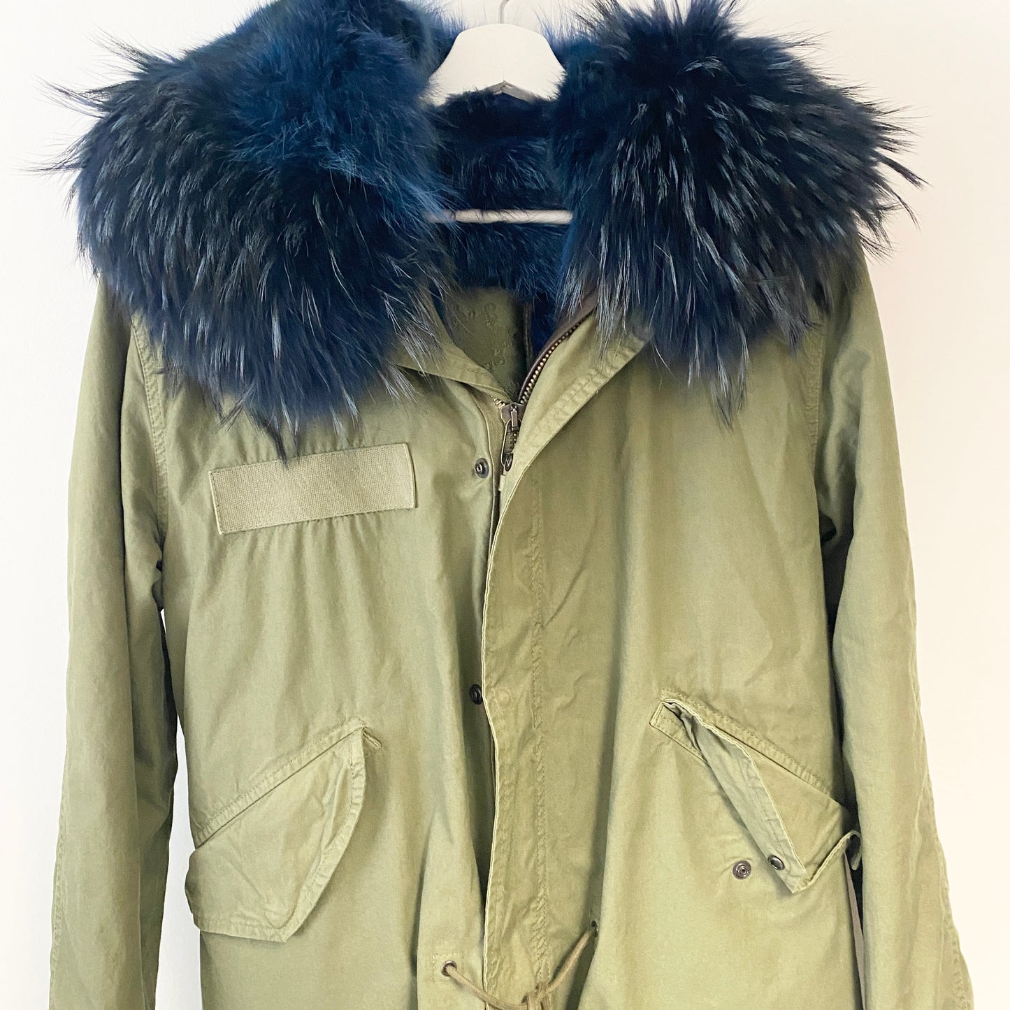 Mr&Mrs Italy fur lined parka coat Green khaki with Coyote fur interior. size XS