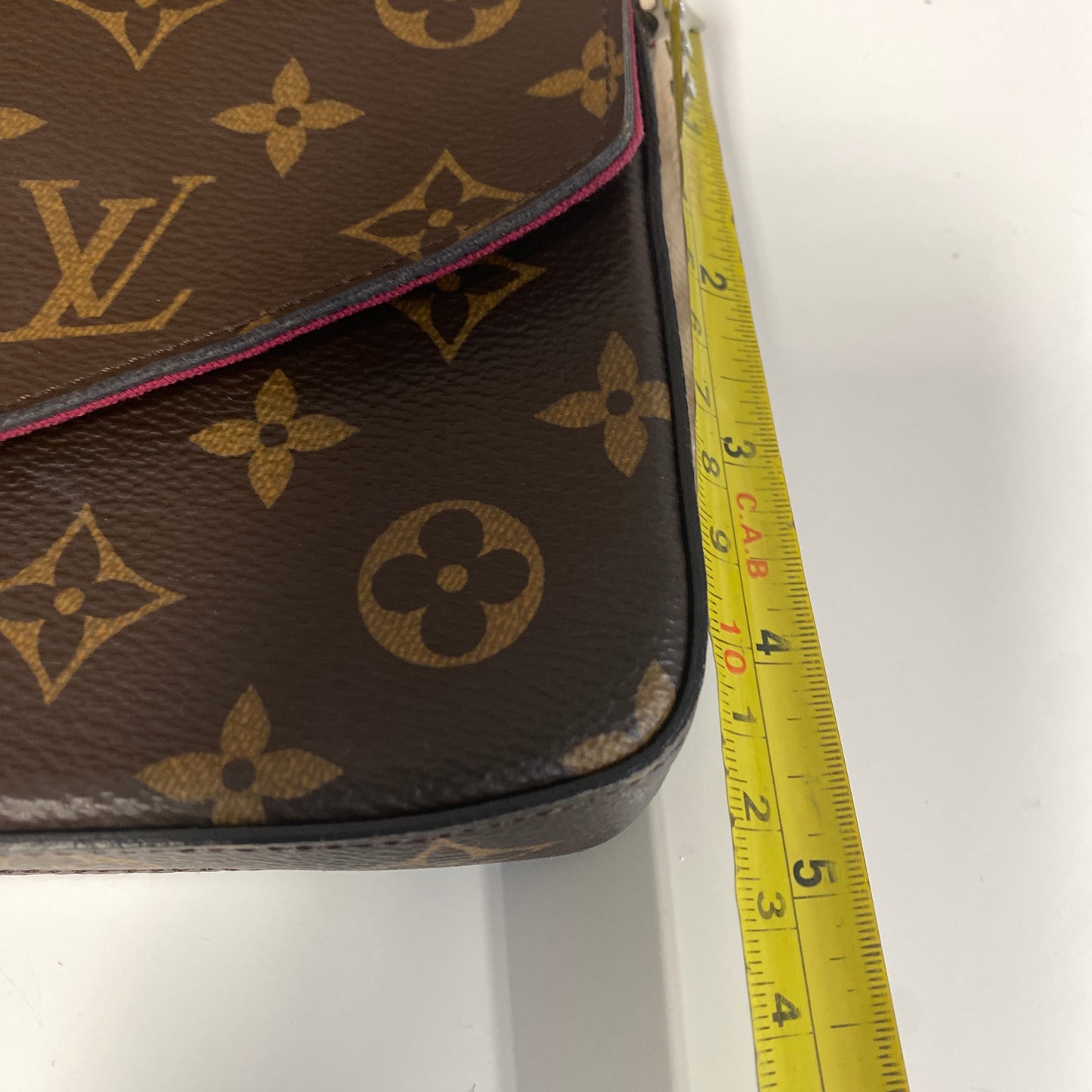 Louis Vuitton felicie pochette