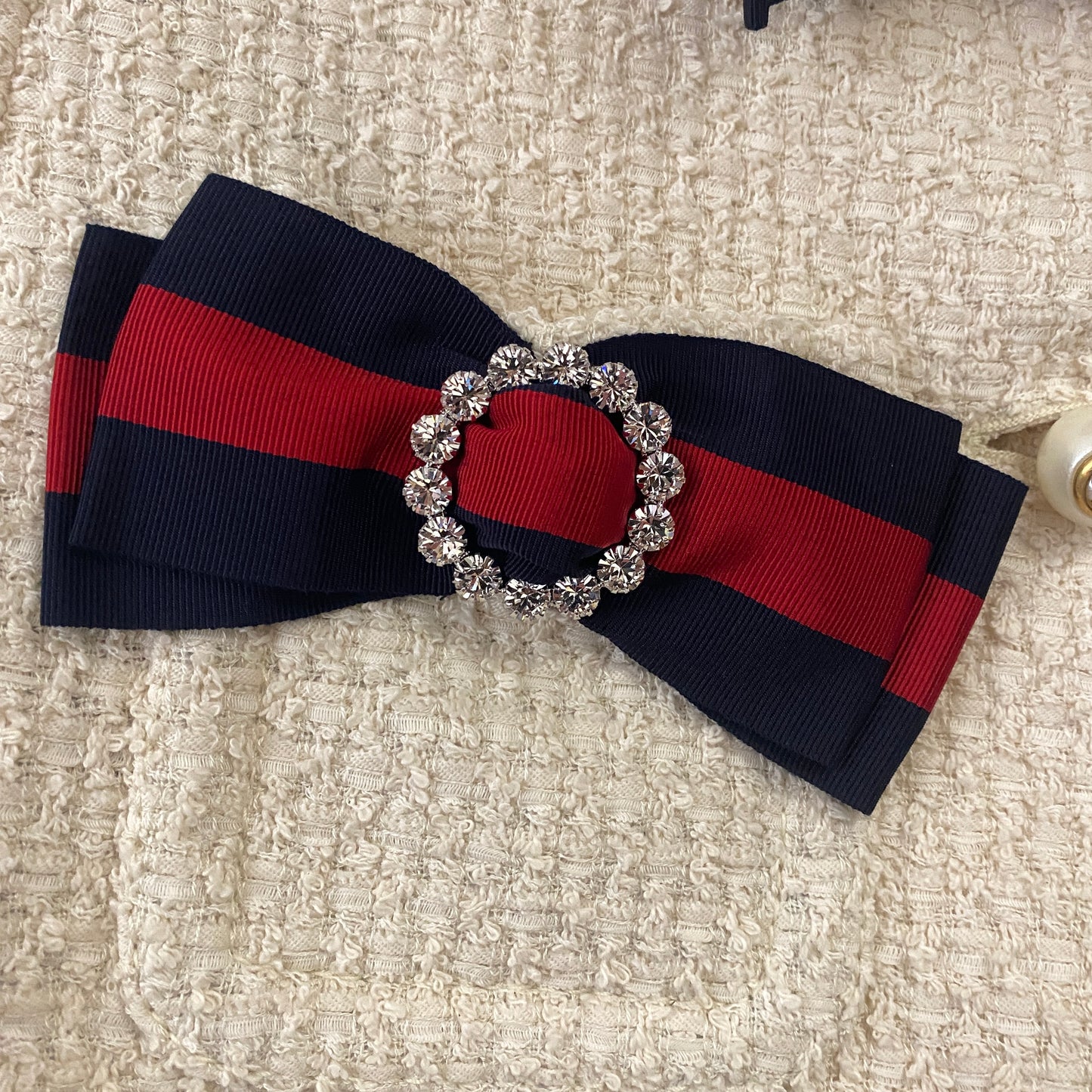 Gucci Cream Bow Detail Tweed Cropped jacket  Size 38 U.K. 6