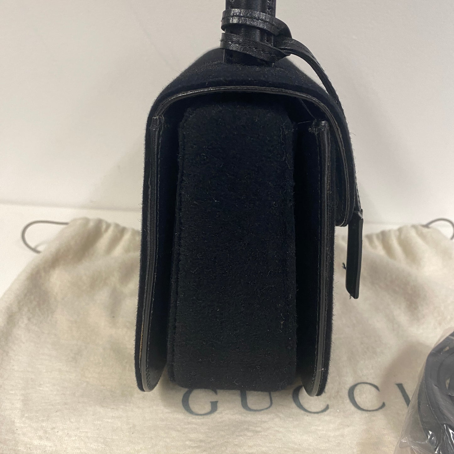 Gucci vintage top handle belvet & leather bag