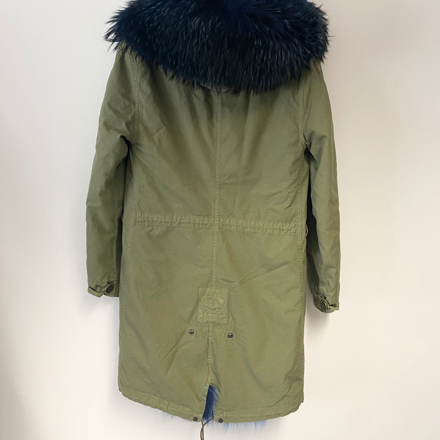Mr&Mrs Italy fur lined parka coat Green khaki with Coyote fur interior. size XS