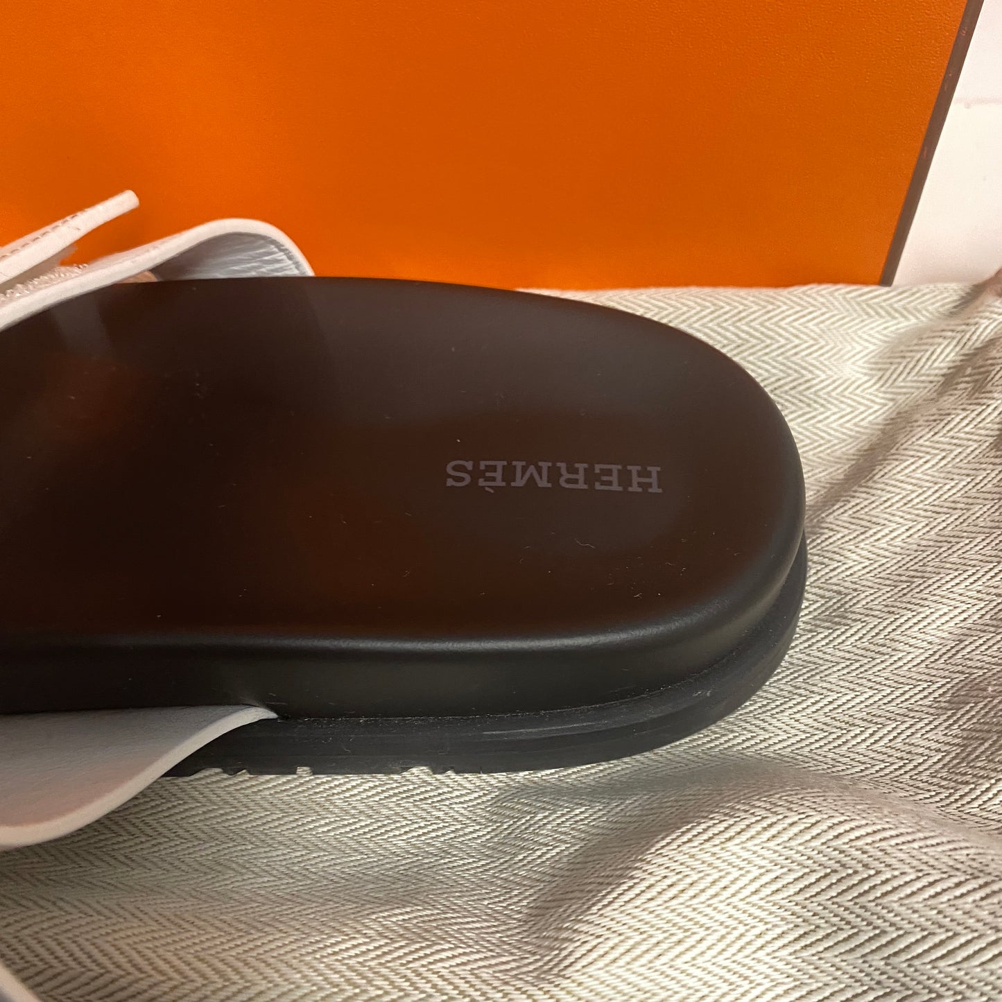 Hermes White Chypre Sandals  Size 40.5