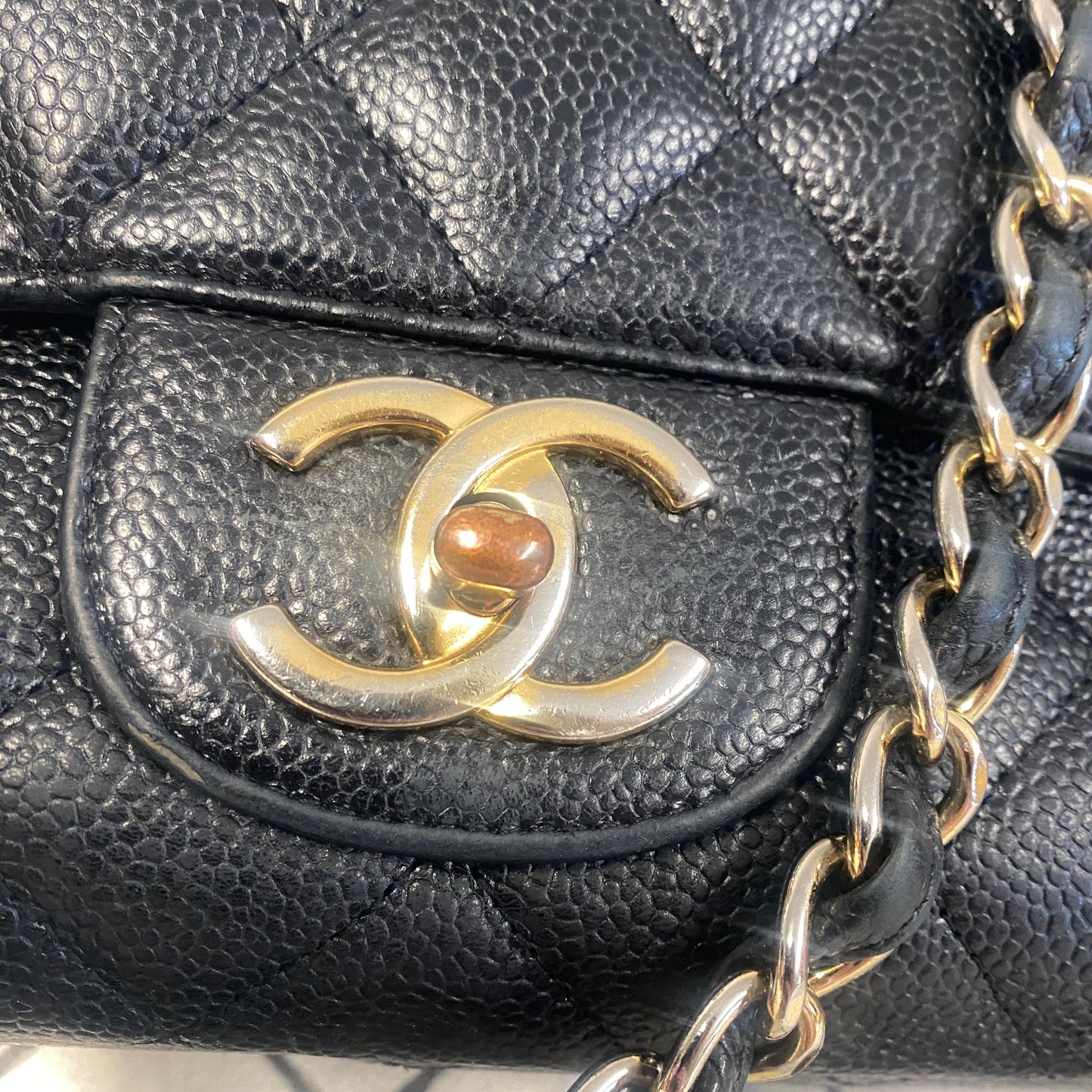 chanel black leather maxi jumbo double flap bag