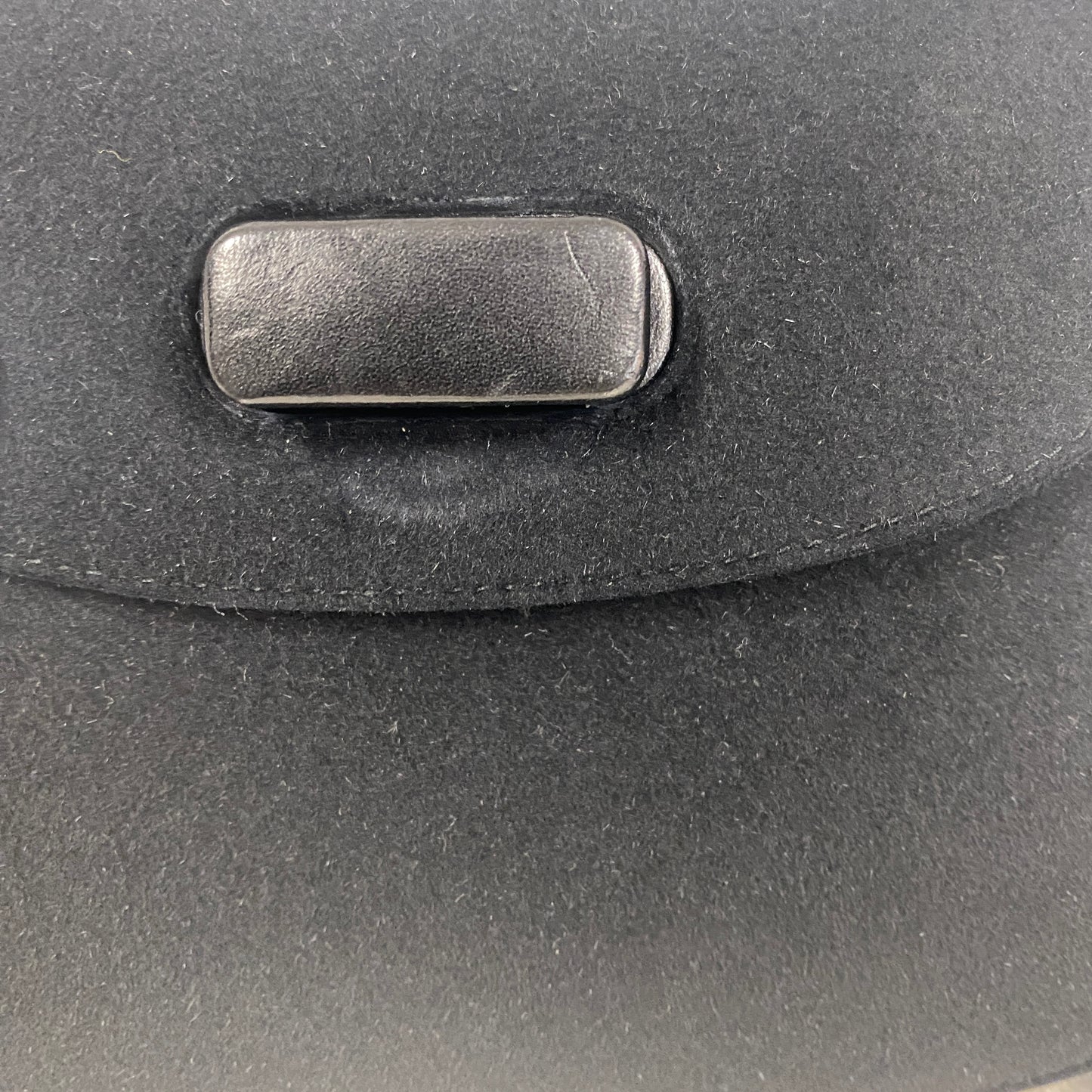 Gucci vintage top handle belvet & leather bag