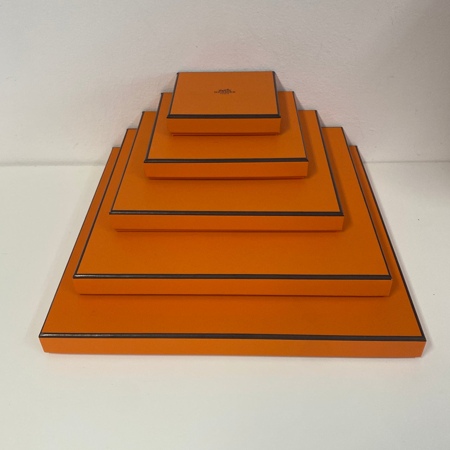 Hermes Mosaique au 24 gold set of 5 square plates cost £840