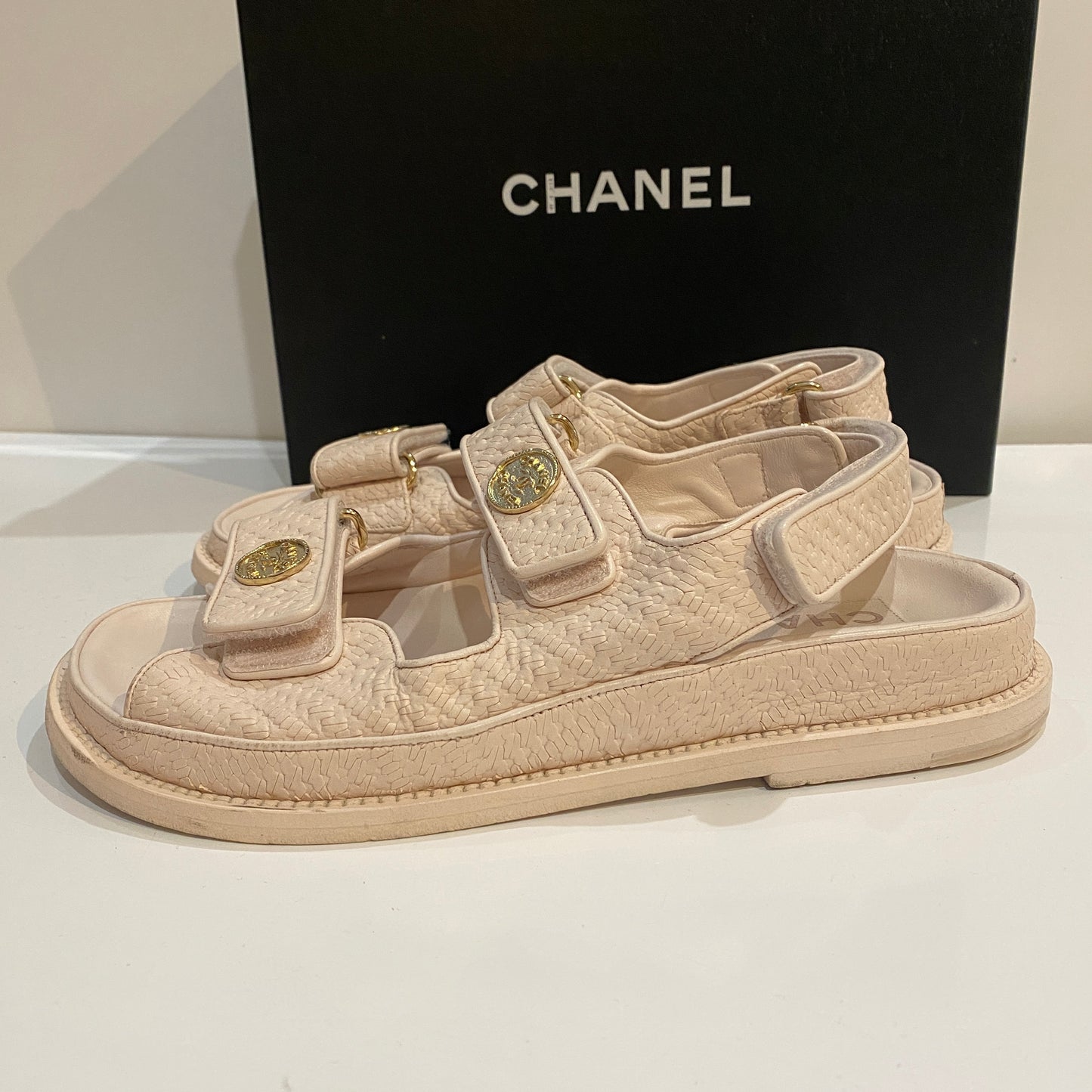 Chanel pink leather dad sandals size 37 U.K. 4