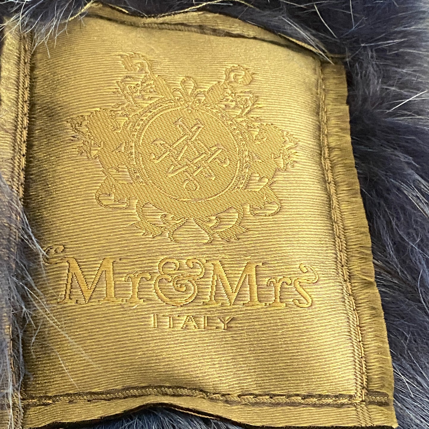 Mr&Mrs Italy fur lined parka coat Green khaki with Coyote fur interior. size XS