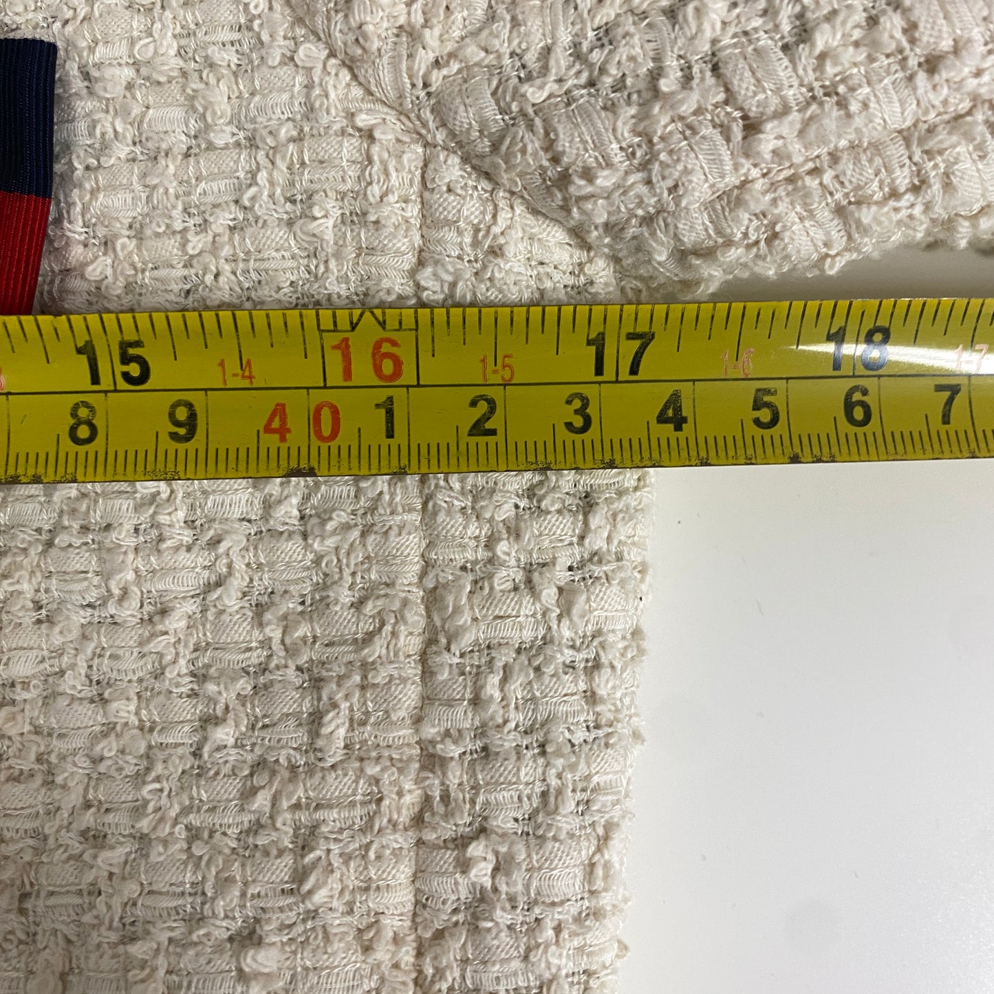 Gucci Cream Bow Detail Tweed Cropped jacket  Size 38 U.K. 6