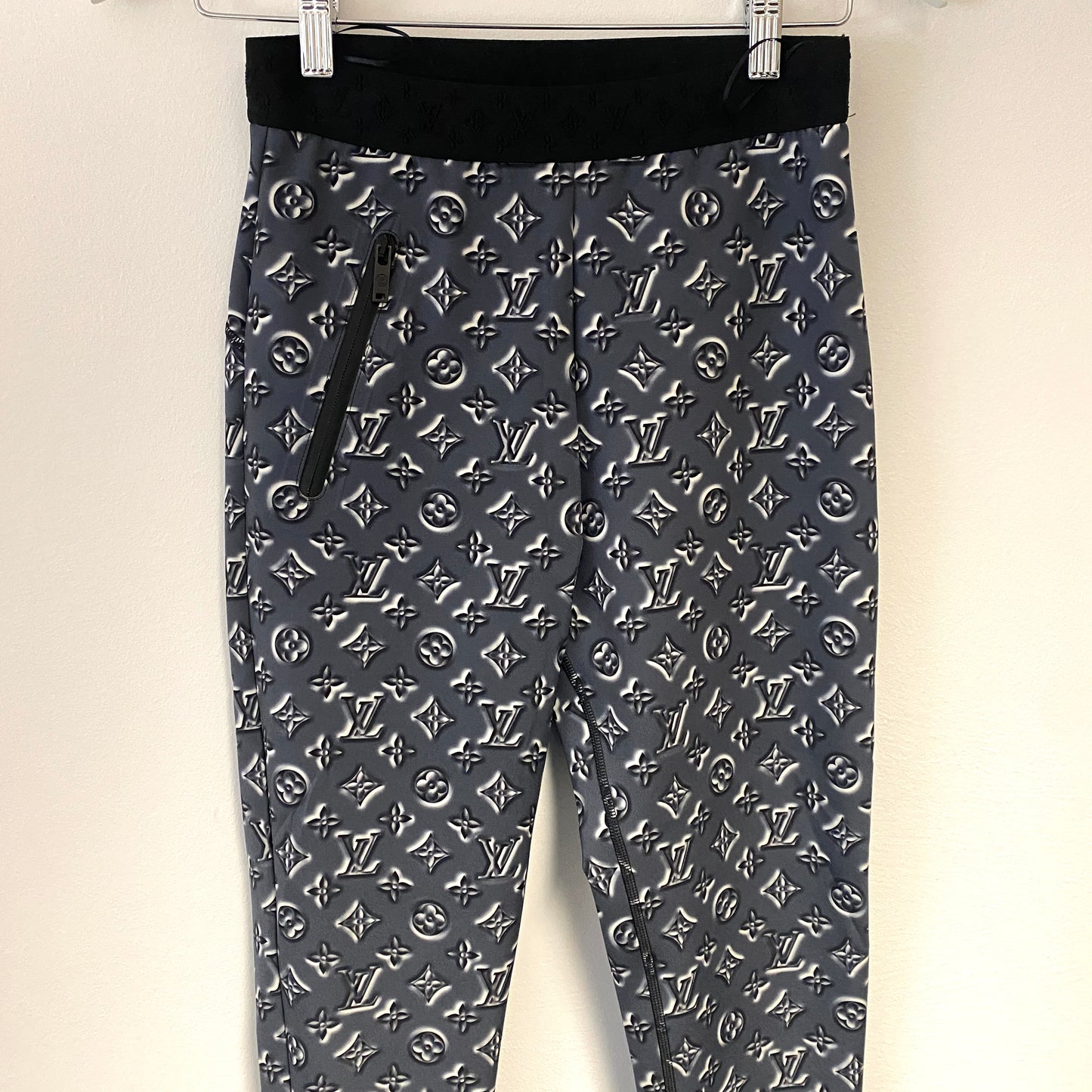 Louis Vuitton monogram leggings size 36 U.K. 6-8