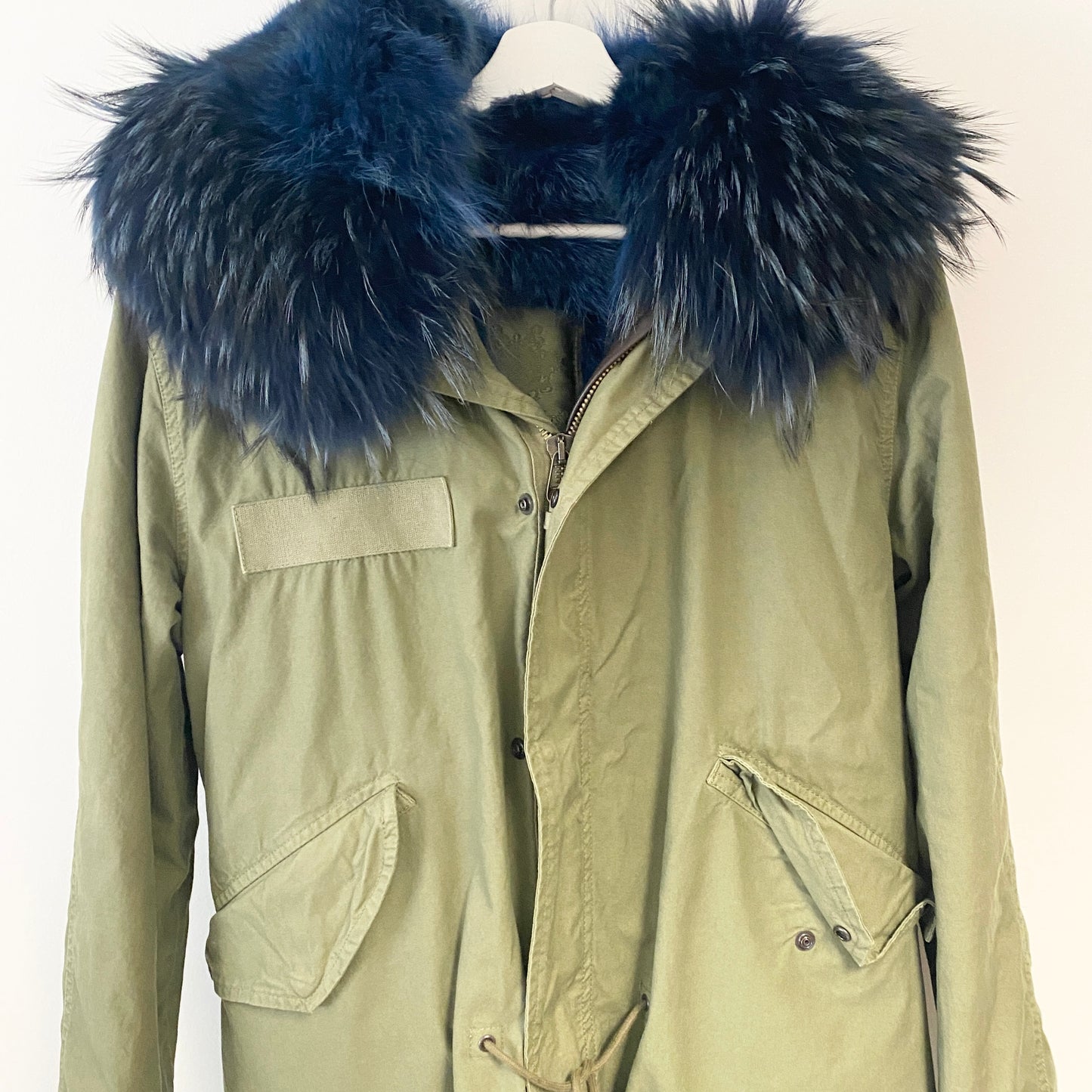 Mr&Mrs Italy fur lined parka coat Green khaki with Coyote fur interior. size XS
