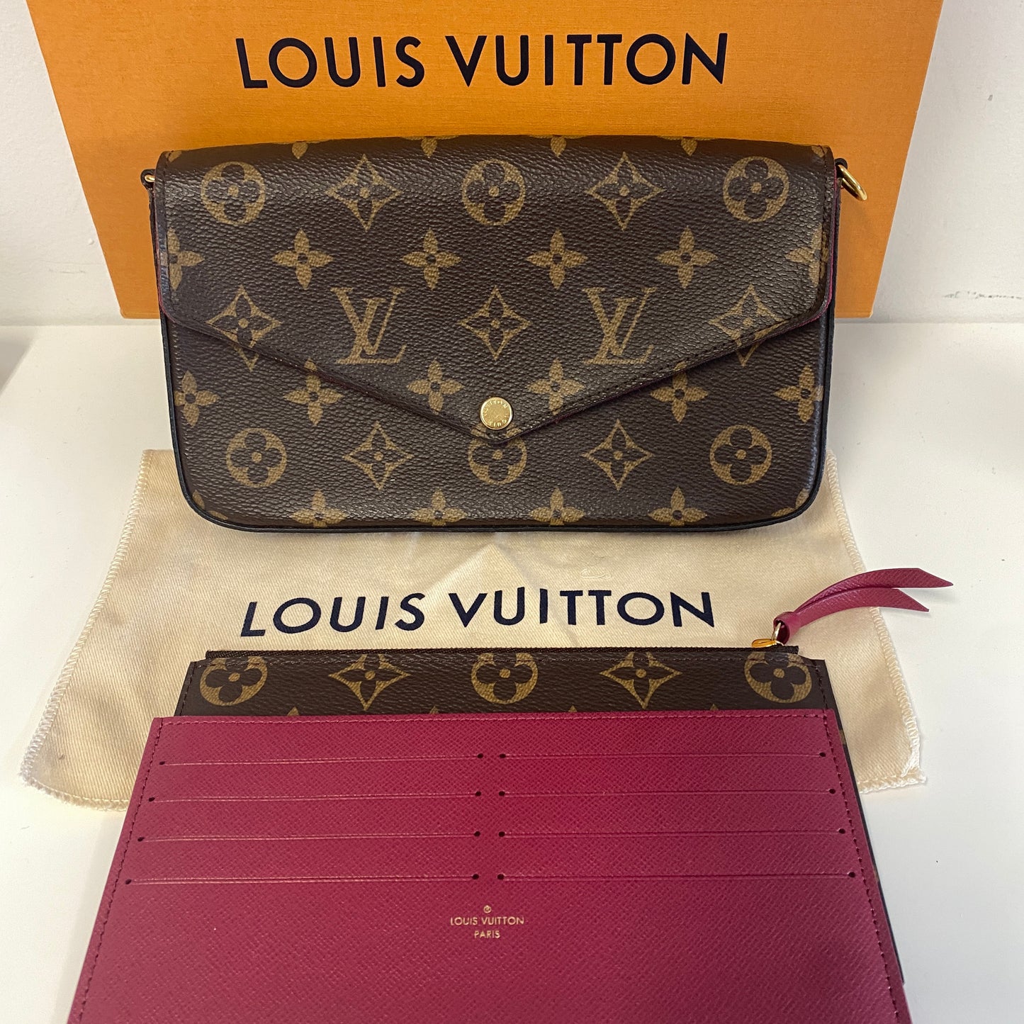 Louis Vuitton felicie pochette