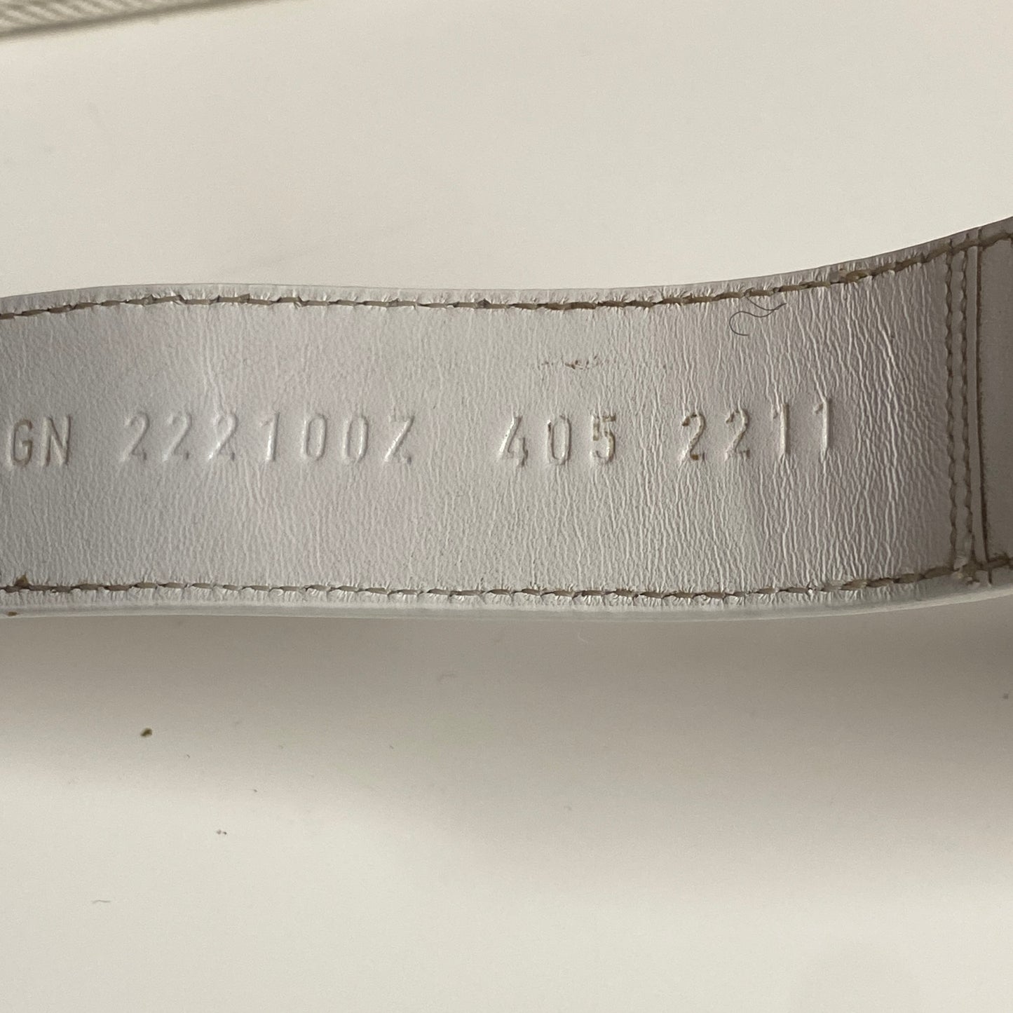 Hermes White Chypre Sandals  Size 40.5