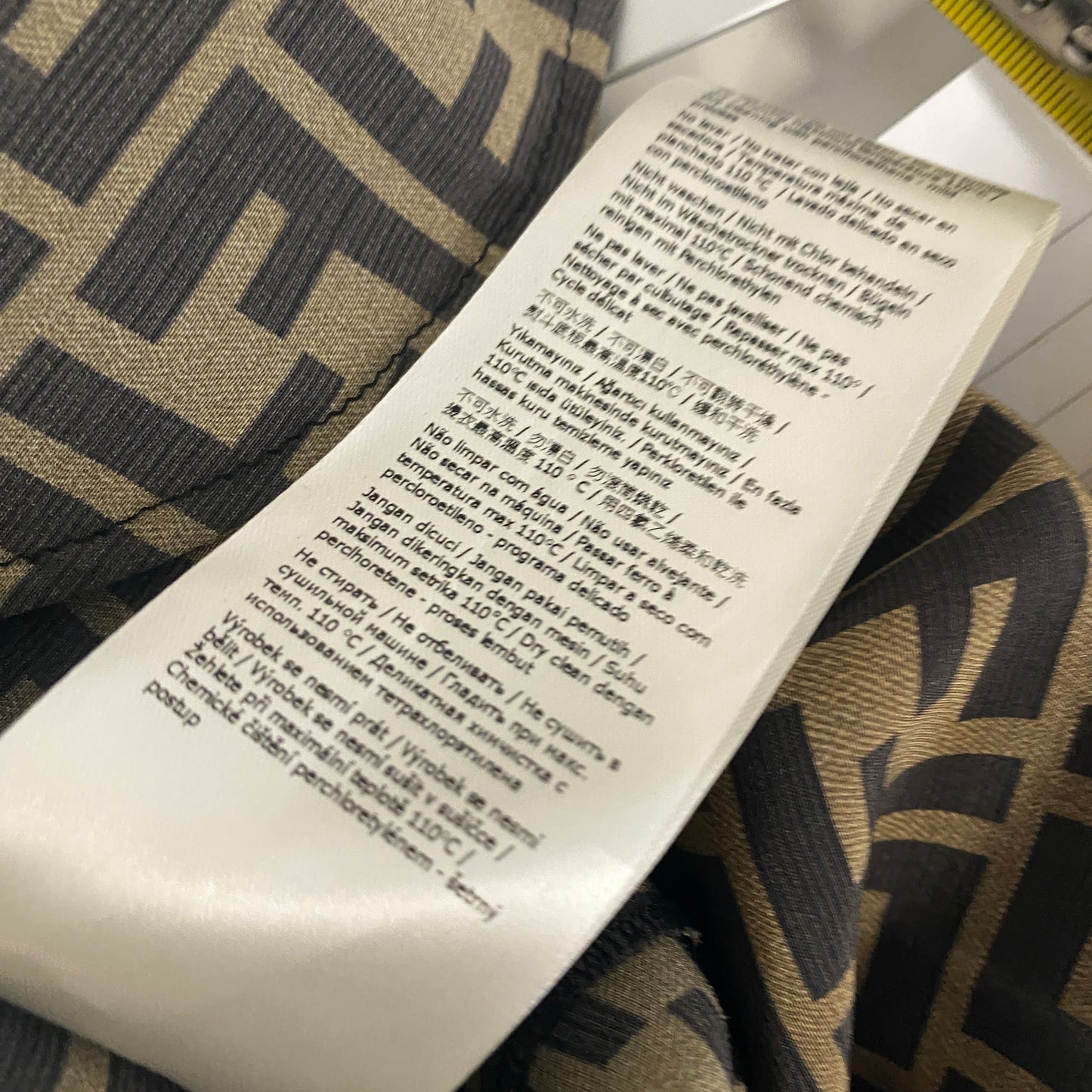 Fendi FF silk wide leg trousers Size 38 U.K. 6  Great condition