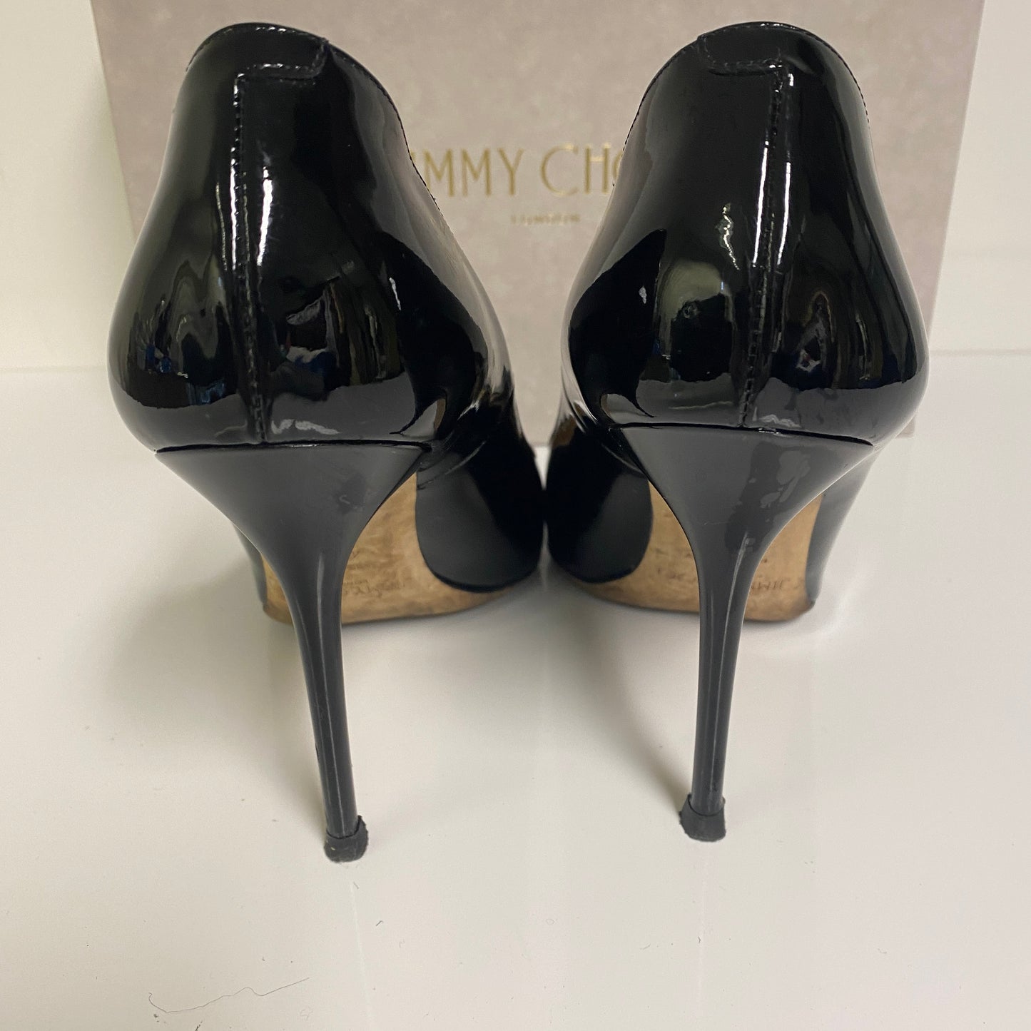 Jimmy Vhoo black patent leather heels size 40.5