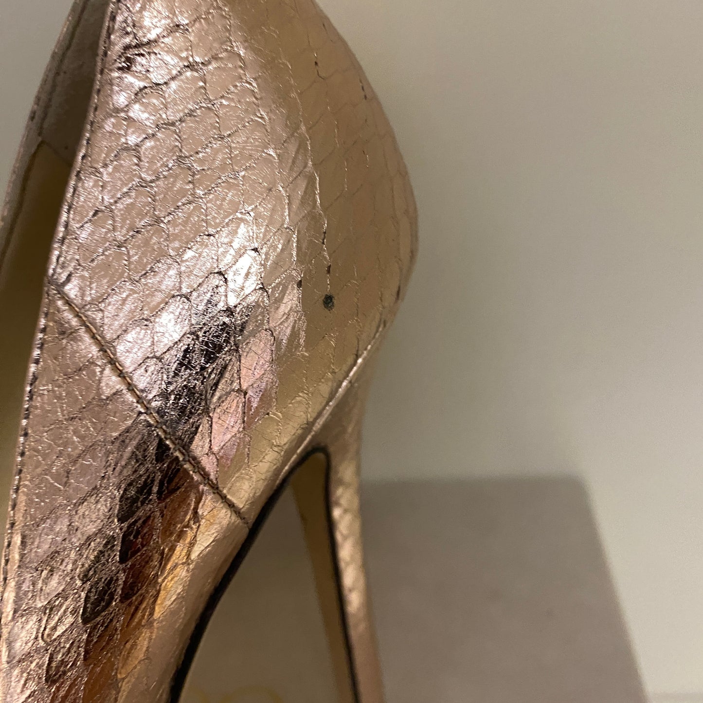 Jimmy choo gold snakeskin leather heels. Size 37.5 U.K. 4.5