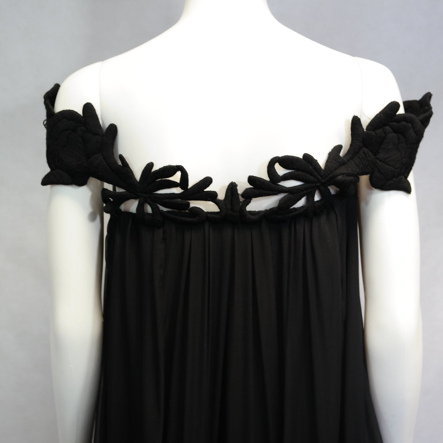 STELLA MCCARTNEY BLACK SHIFT DRESS - SIZE 36 uk 8 best fit