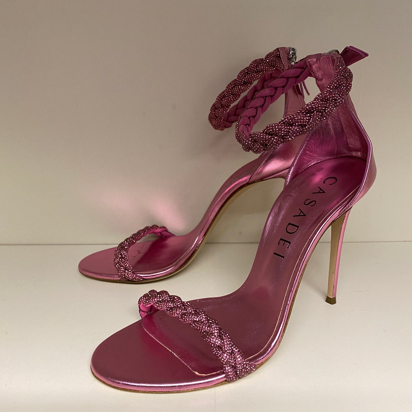 Casadei pink leather heels. Size 40